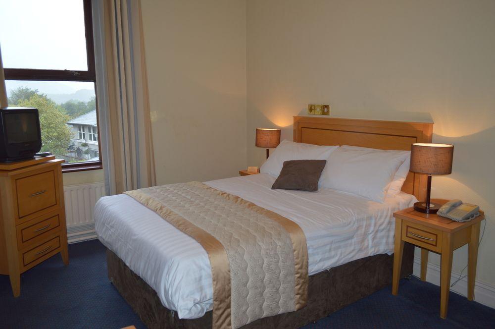The Lakeside Hotel & Leisure Centre Killaloe Zewnętrze zdjęcie