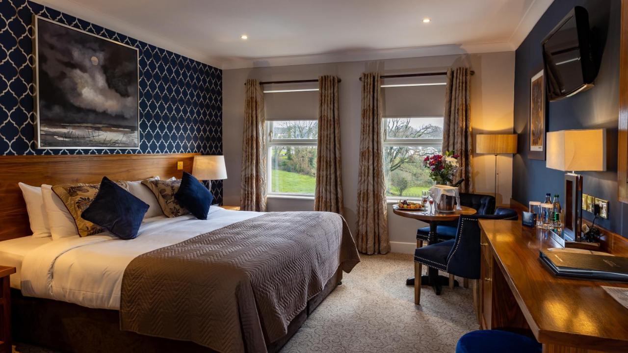 The Lakeside Hotel & Leisure Centre Killaloe Zewnętrze zdjęcie
