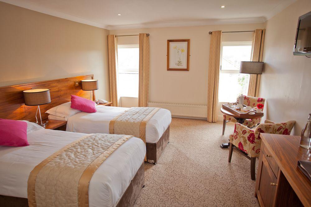 The Lakeside Hotel & Leisure Centre Killaloe Zewnętrze zdjęcie